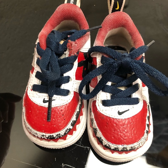 Nike air force 1 baby sneakers white and red Size 4c - Picture 4 of 13